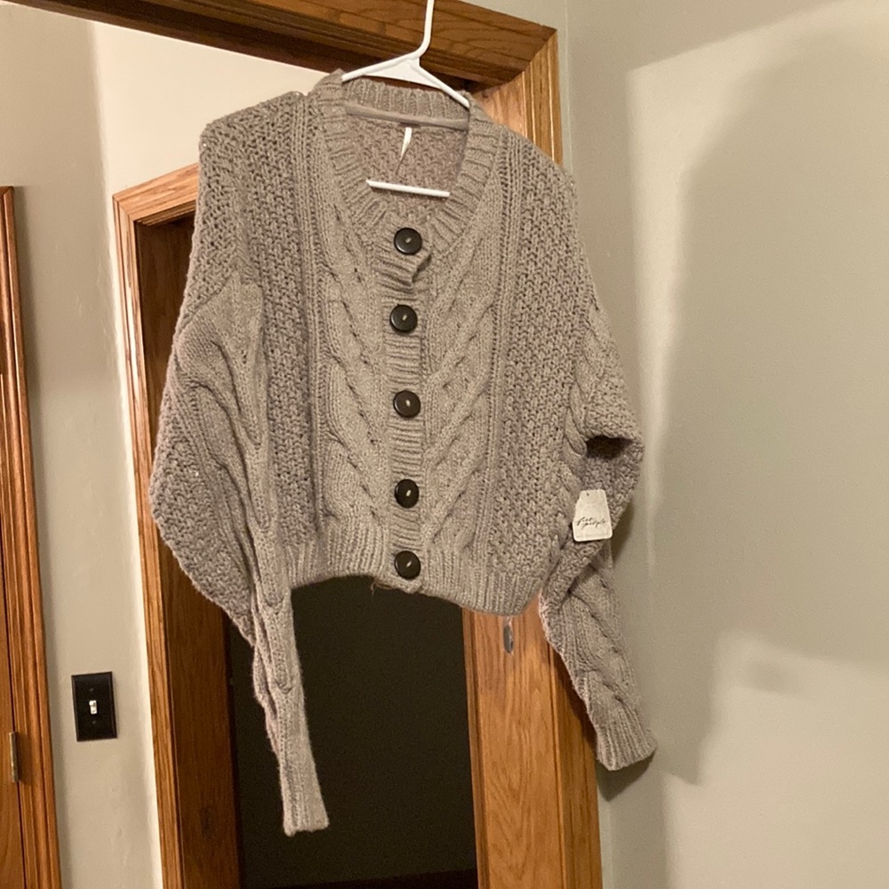 NWT Bonfire Cropped Cardi Cardigan Silver Feather